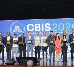 SBIS entrega certificados a sistemas de registro eletrônico em saúde durante o CBIS 2026