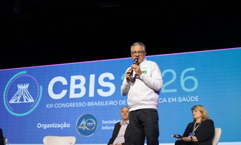 Ministro da Saúde defende liderança do SUS na transformação digital durante abertura do CBIS 2026